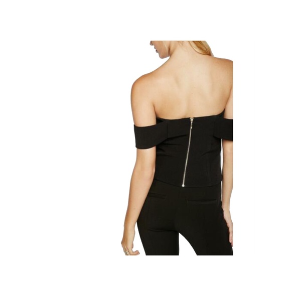 Express Black Off Shoulder Top - Sz 2 - NWT - Picture 2 of 3